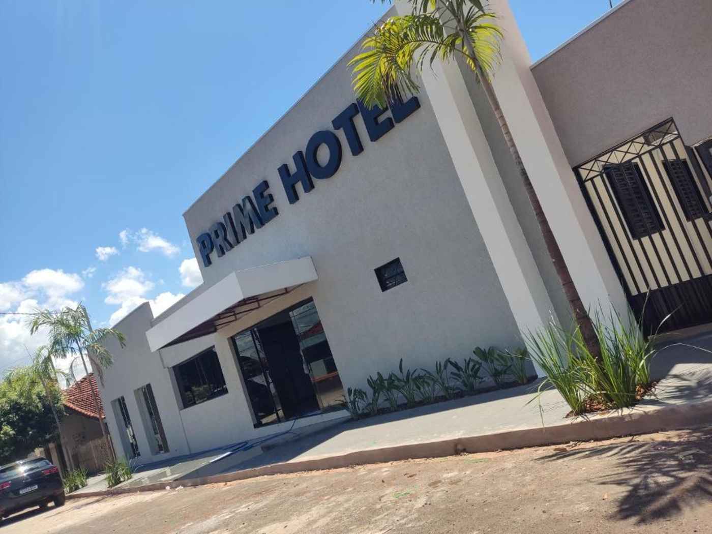 Prime Hotel 10 building in Cassilândia, Mato Grosso do Sul
